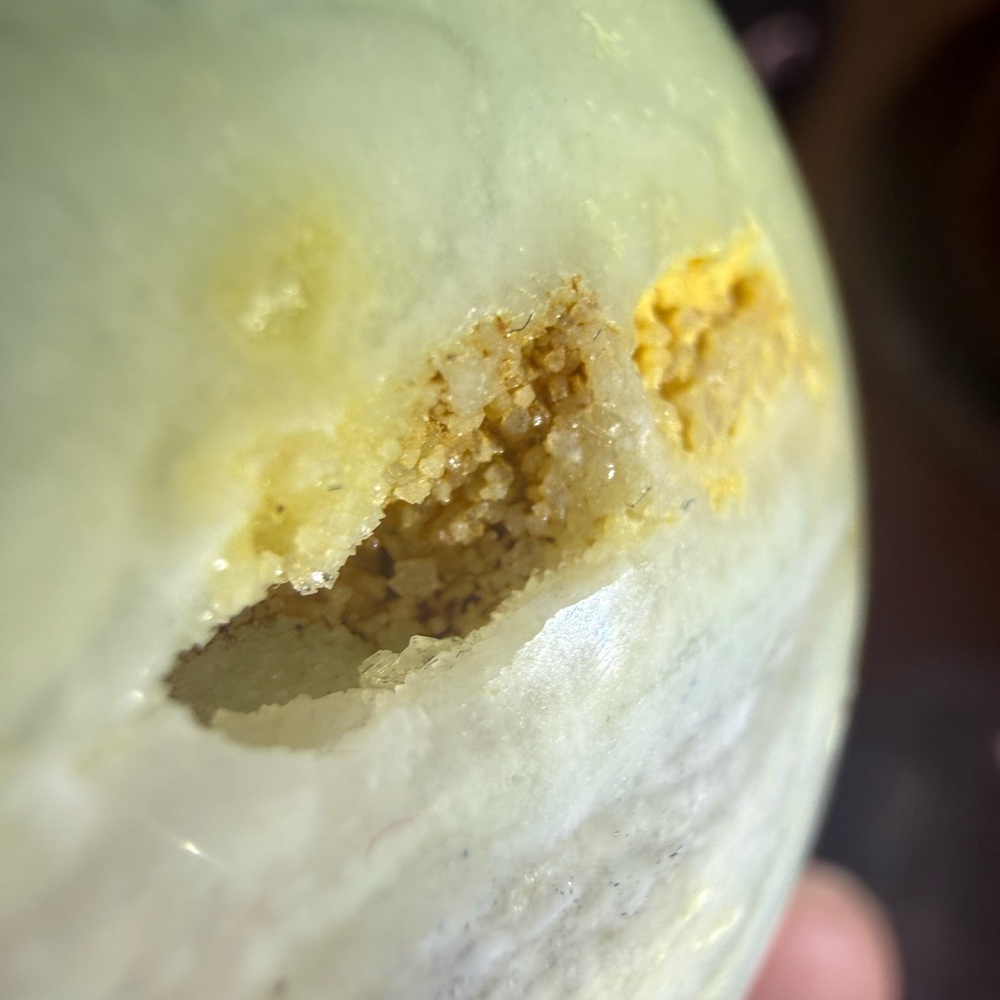 Caribbean Calcite Sphere - Picture 4 of 6